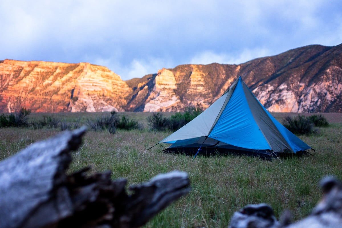 Tent in a mountain field